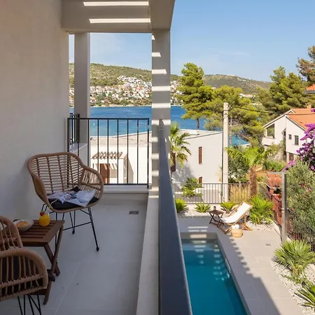 Luxury The North Star With Pool Villa