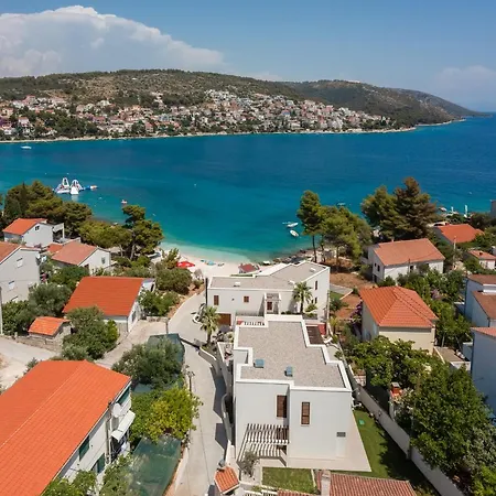 Villa Luxury The North Star With Pool Trogir