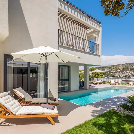 Villa Luxury The North Star With Pool *